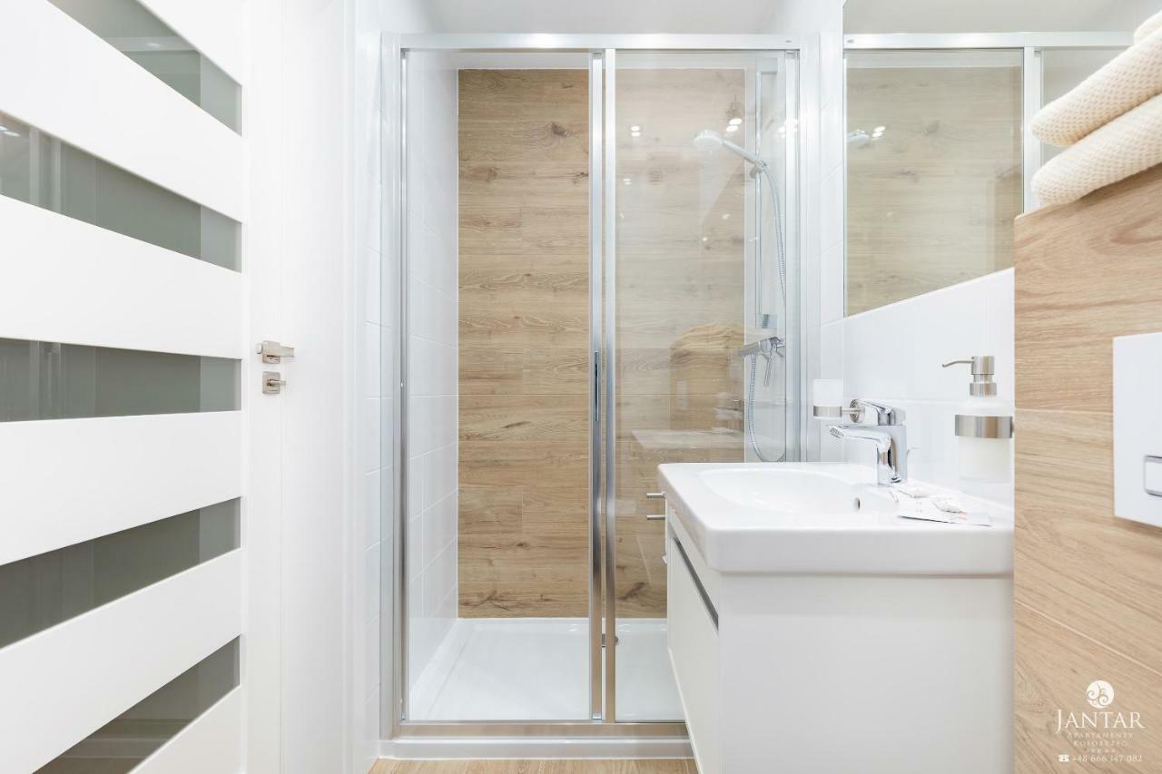 Deluxe 38 Baltycka 6 By Jantar Apartamenty Kołobrzeg Exteriör bild